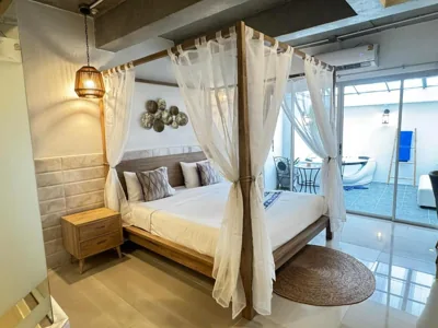 King-Zimmer mit Whirlpool-Badewanne — The Nest Resort Patong